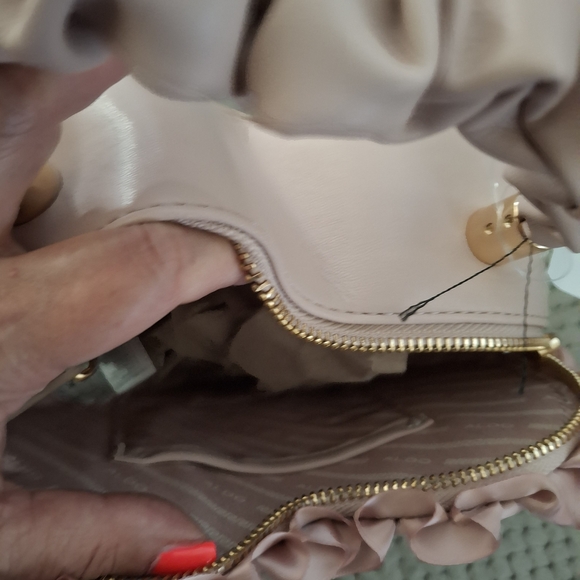 ALDO Pink Floral Heart Crossbody Bag - Picture 5 of 5